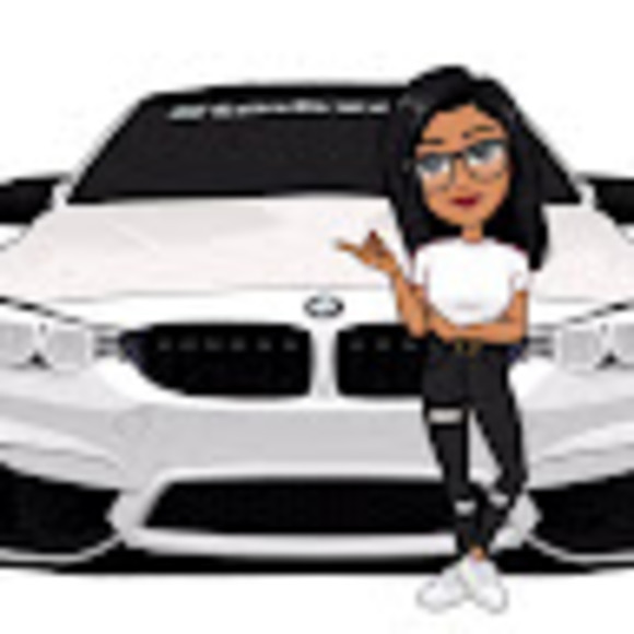 Meet your Posher, Lelani - Picture 1 of 1